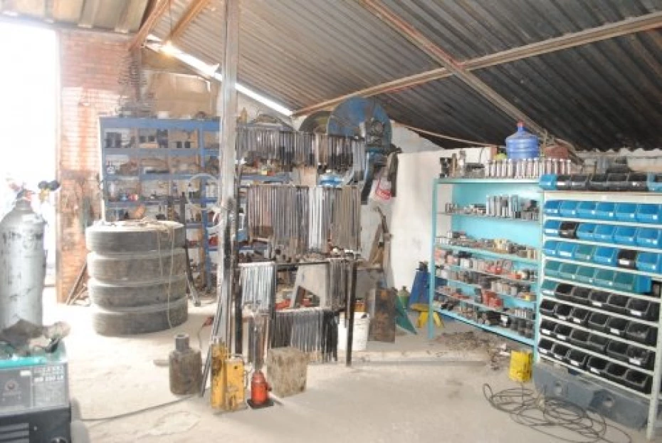 Foto 3:  — Posto de Molas Caminhoneiro